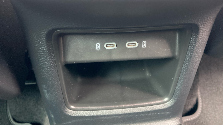 SEAT Ateca 1.5 TSI EVO FR Sport 5dr Petrol Estate